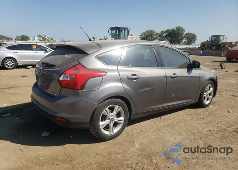 2014 Ford Focus Se z USA, uszkodzony, nr VIN 1FADP3K21EL285848